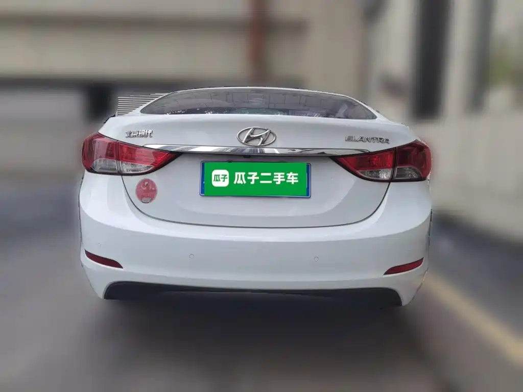 Hyundai Elantra 2015