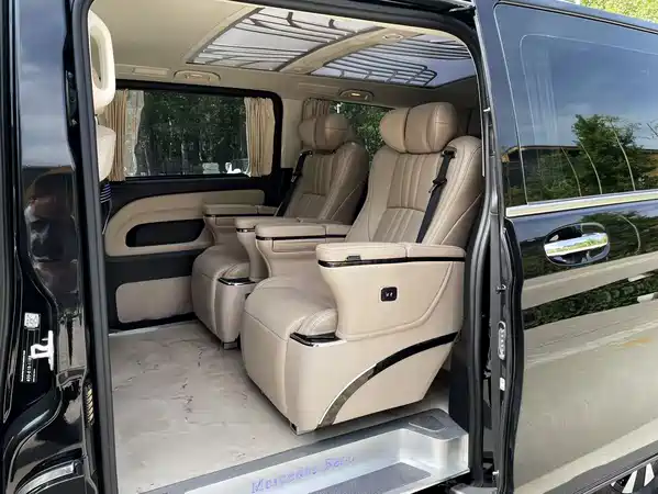Mercedes-Benz Vito 2023