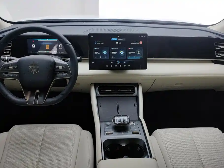BYD Qin L 2025 — фото 12