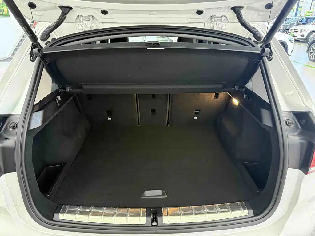 BMW X1 2022 — фото 18