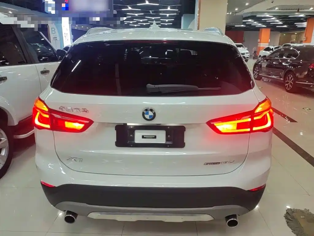 BMW X1 2019 — фото 6