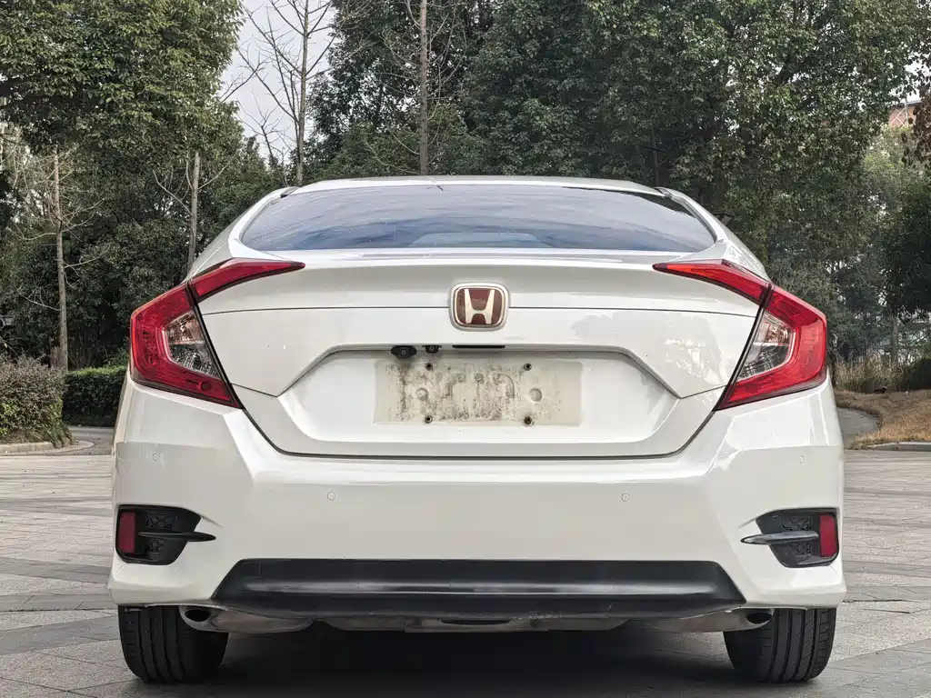 Honda Civic 2019 — фото 15