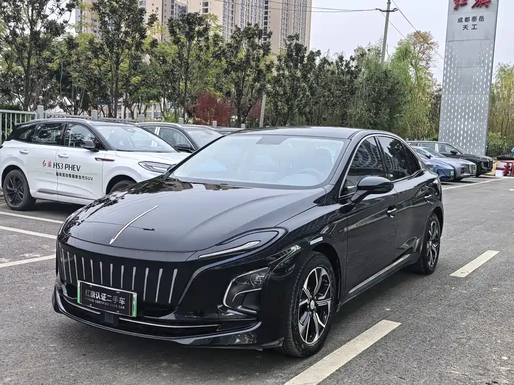Hongqi E-QM5 2023 — фото 1