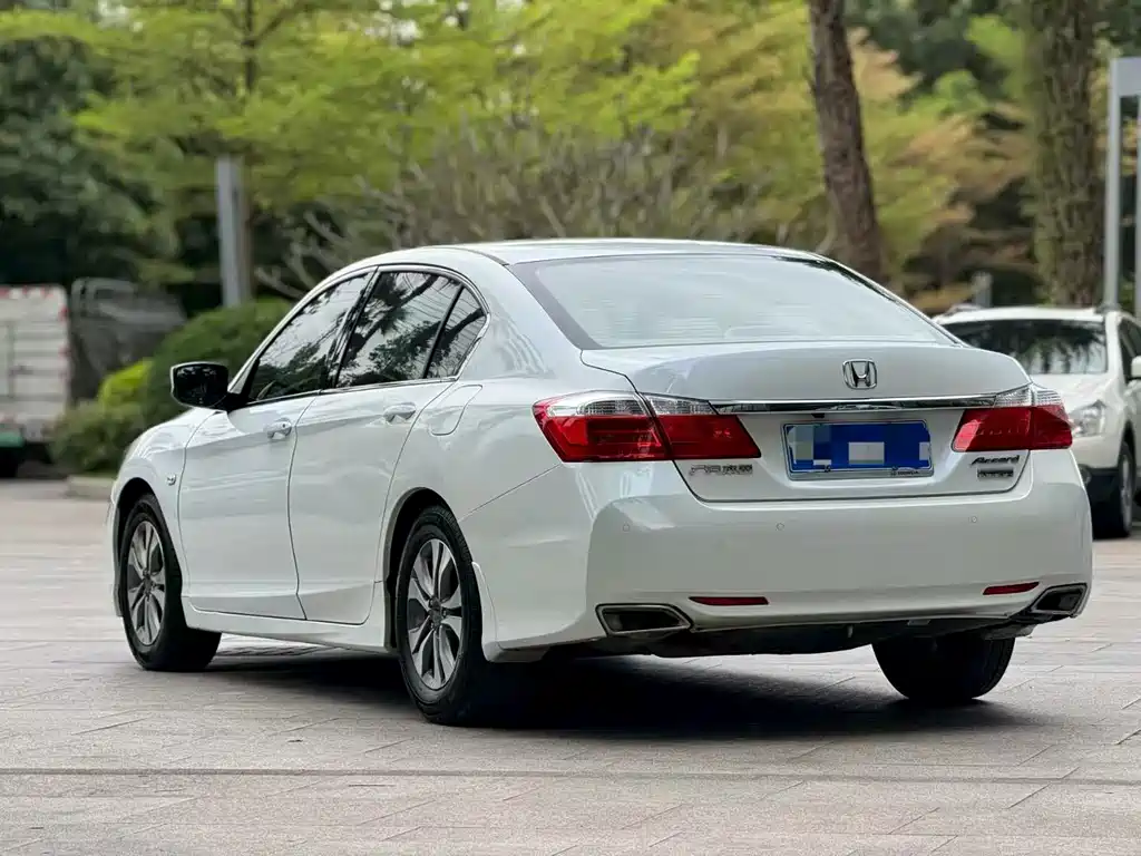 Honda Accord 2014 — фото 5