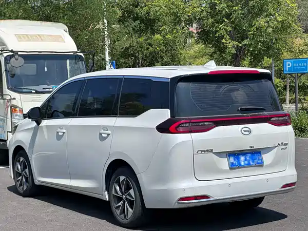 GAC Trumpchi M6 2023