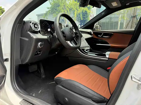 Mercedes-Benz C-Class 2023