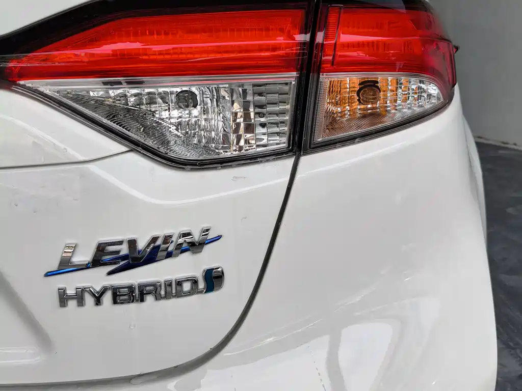Toyota Levin 2022 — фото 32