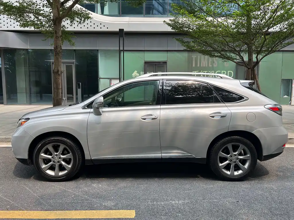 Lexus RX Classic 2009 — фото 2