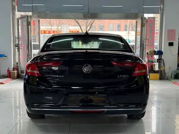 Buick LaCrosse 2018