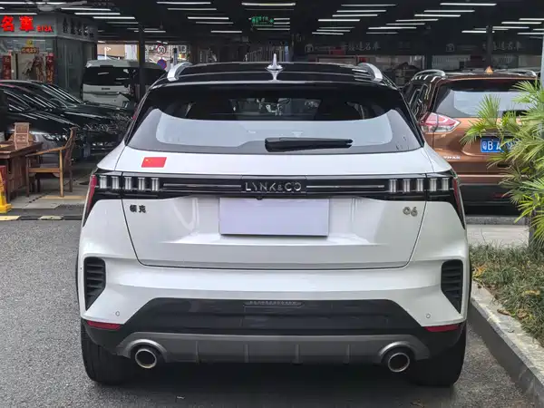 Lynk & Co 06 2020