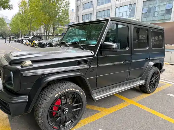 Mercedes-Benz G-Class 2017