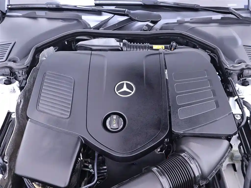 Mercedes-Benz C-Class 2024 — фото 23