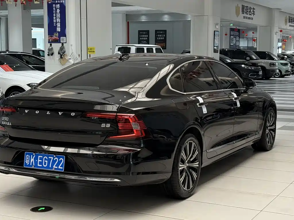 Volvo S90 2021 — фото 6