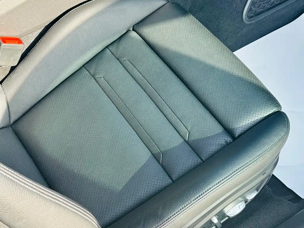 Porsche Panamera 2018 — фото 24