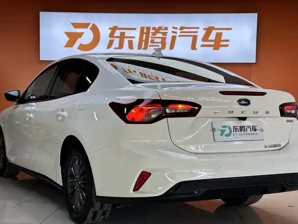 Ford Focus 2022