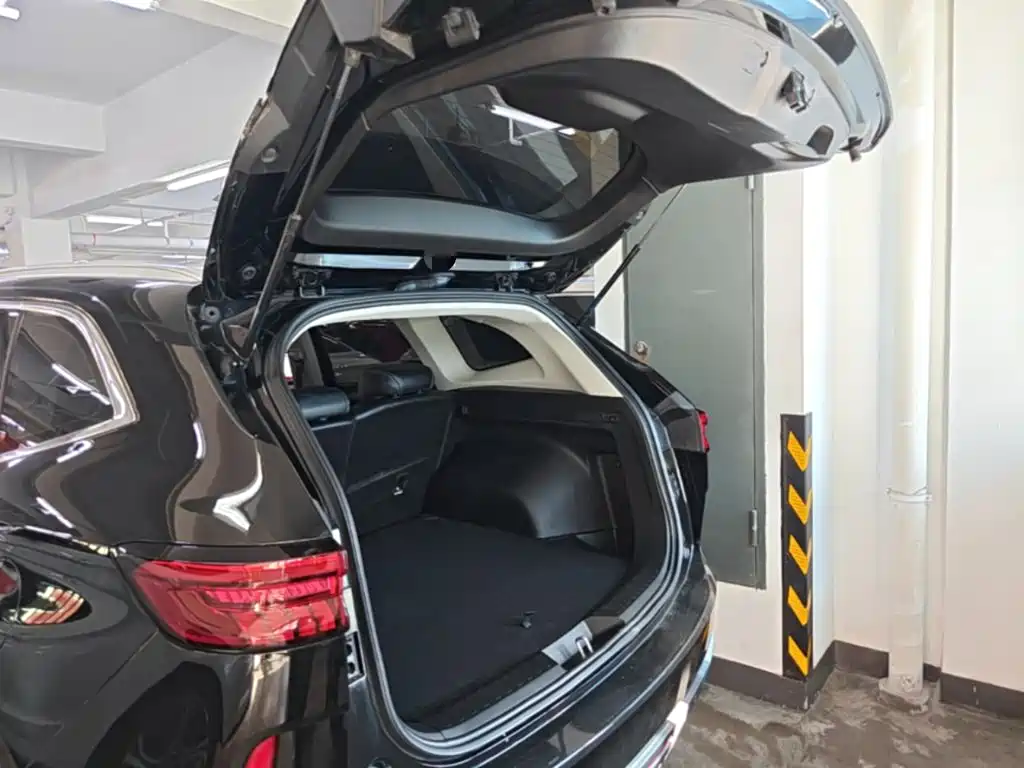Haval H6 2023 — фото 19