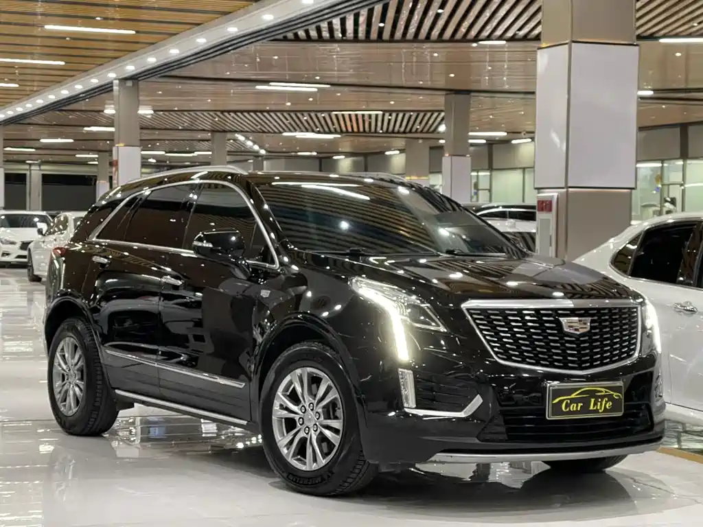 Cadillac XT5 2021 — фото 3