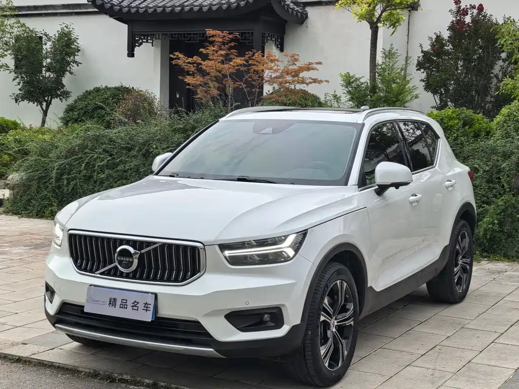 Volvo XC40 2020