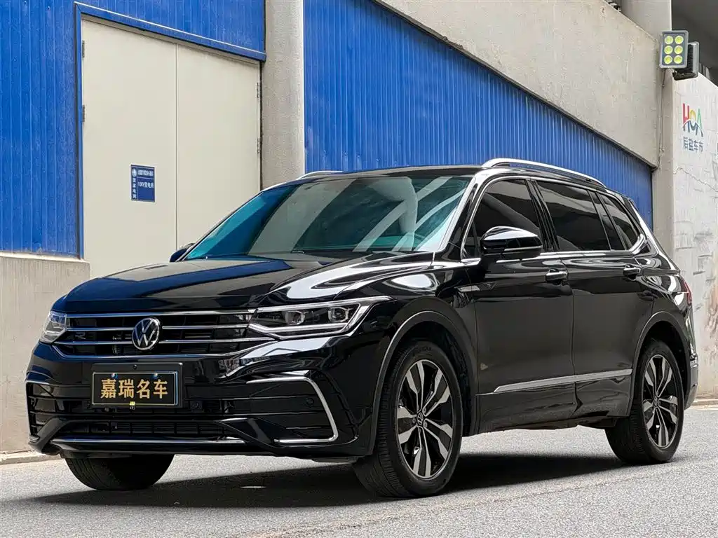 Volkswagen Tiguan L 2024