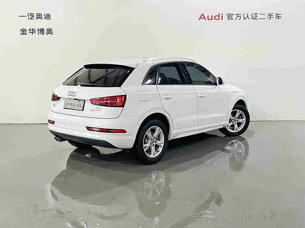 Audi Q3 2016 — фото 4