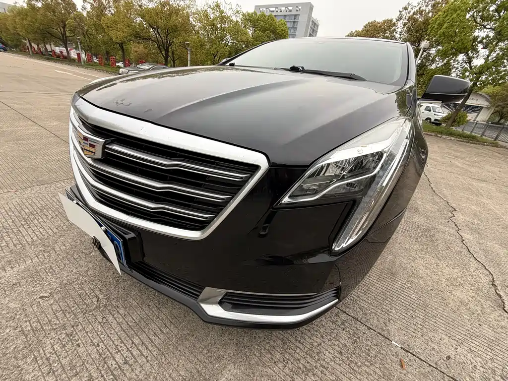 Cadillac XTS 2019 — фото 13