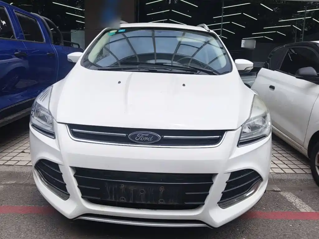 Ford Kuga 2015
