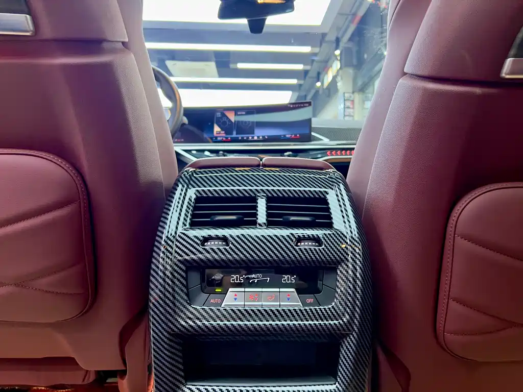 BMW X5 2025 — фото 13