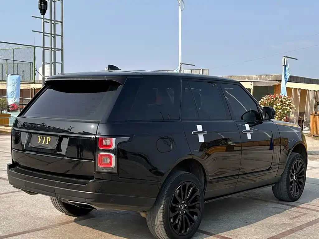 Land Rover Range Rover 2020 — фото 9