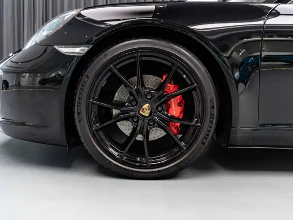 Porsche 911 2016