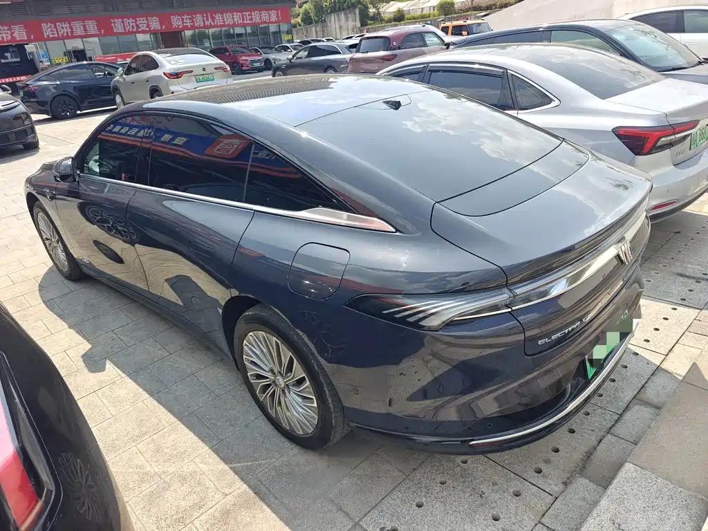 Buick Zhijing L7 2025 — фото 8