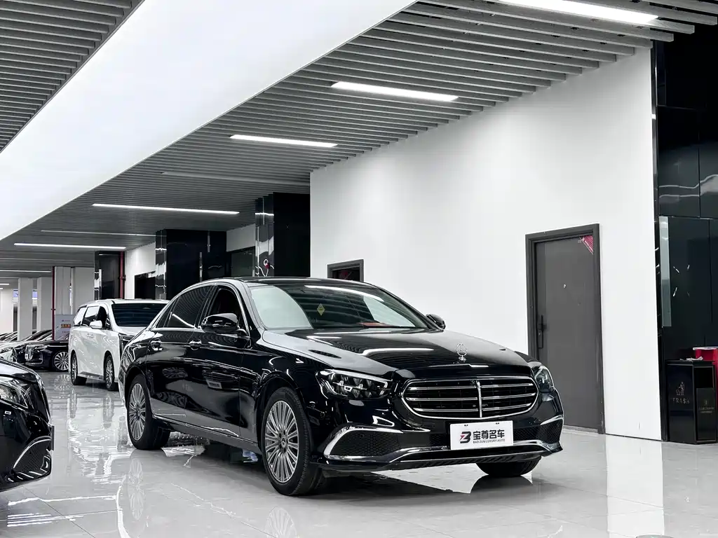 Mercedes-Benz E-Class 2021 — фото 3