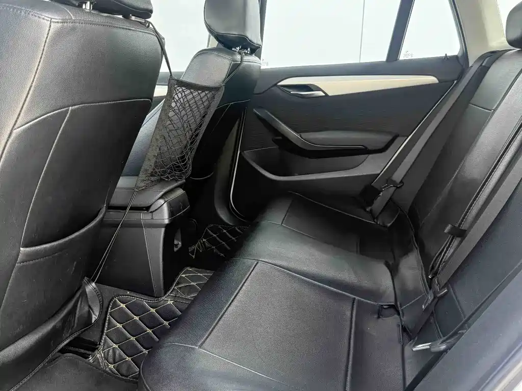BMW X1 2013