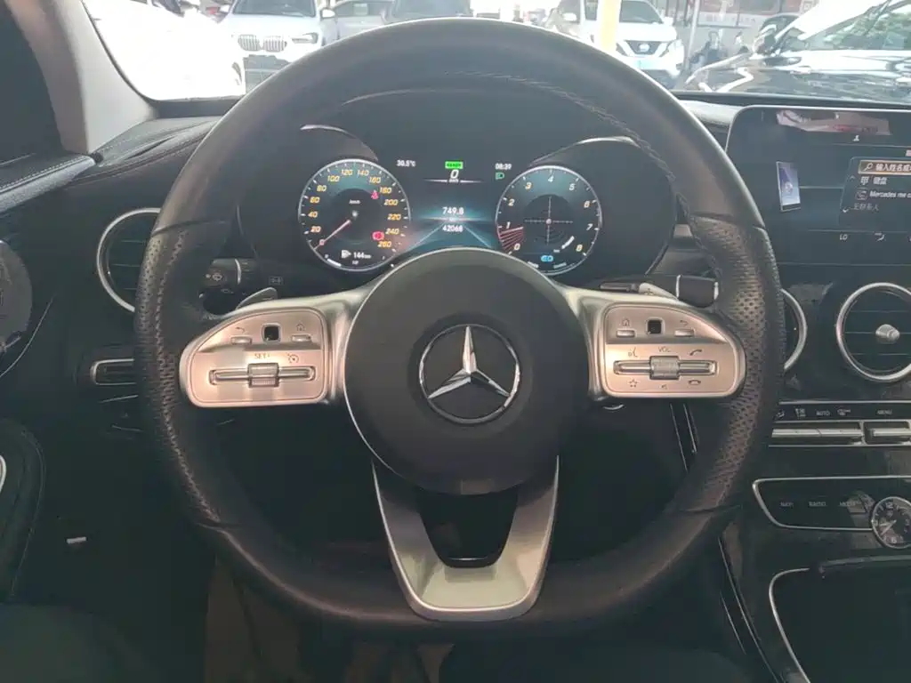 Mercedes-Benz C-Class 2021 — фото 11