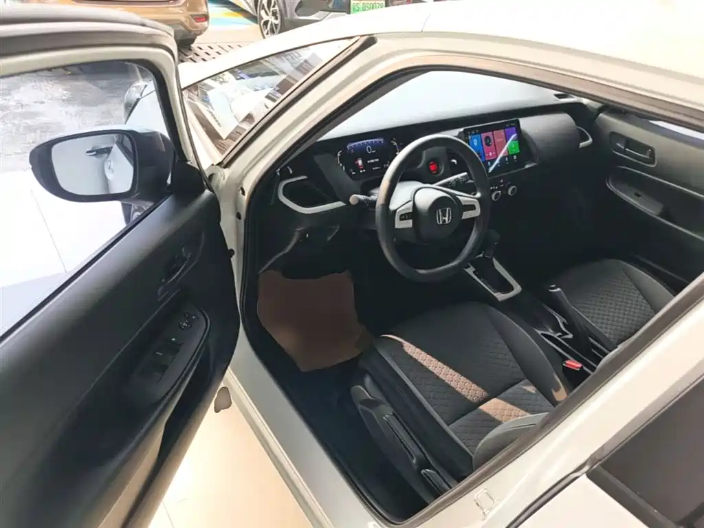 Honda Fit 2024 — фото 16