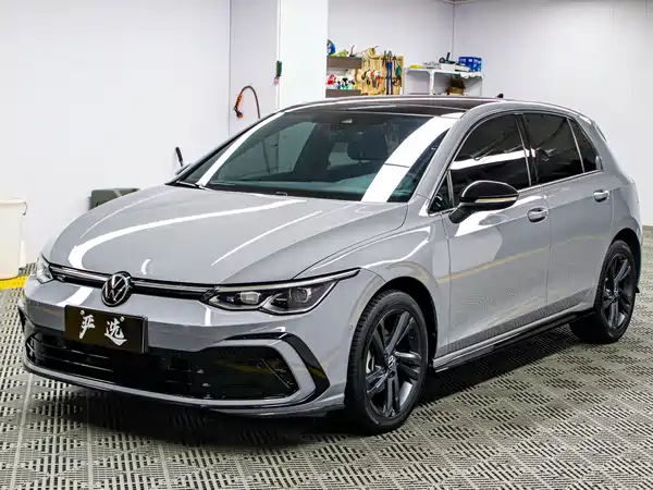 Volkswagen Golf 2023
