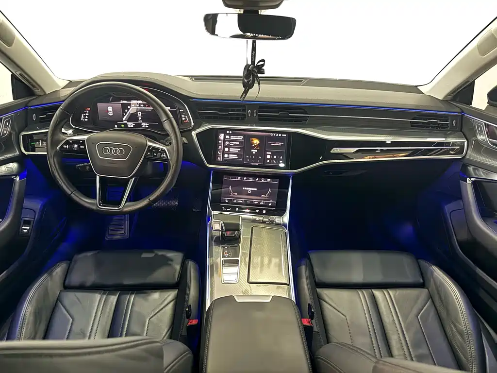 Audi A7 2023 — фото 21