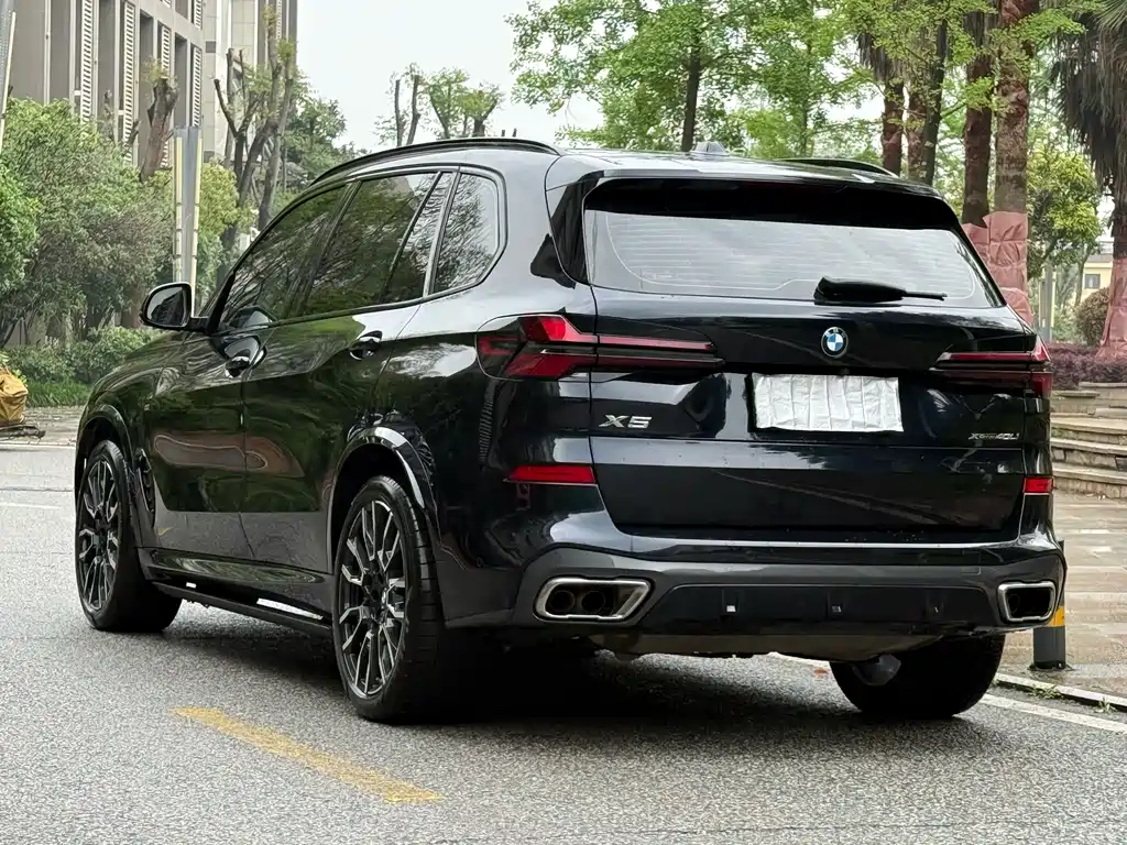 BMW X5 2024