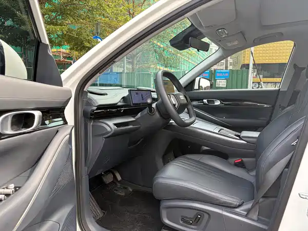 Geely Galaxy E5 2024