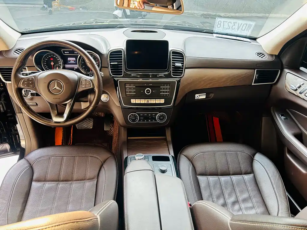 Mercedes-Benz GLE 2018 — фото 9