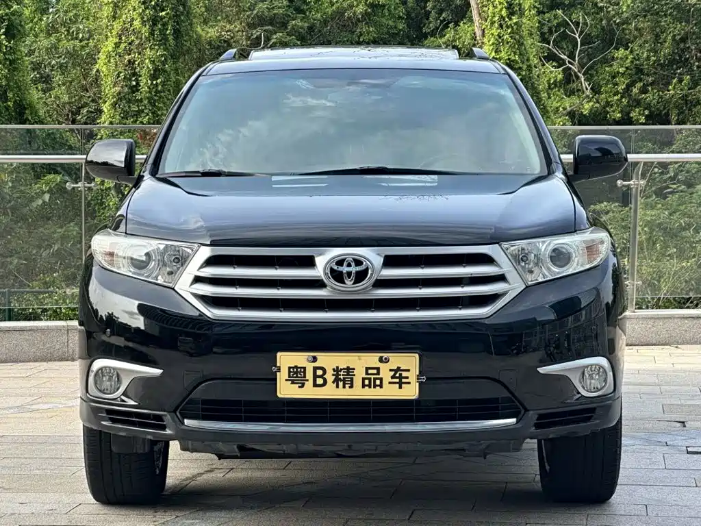 Toyota Highlander 2014 — фото 2