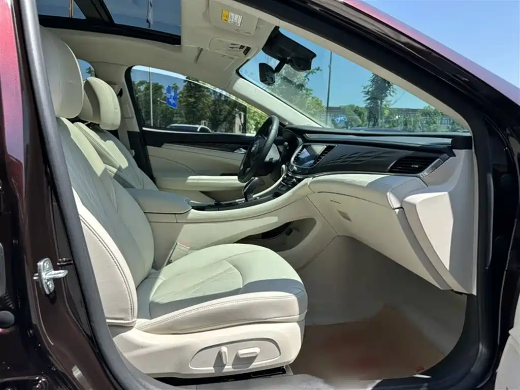Buick LaCrosse 2022 — фото 21