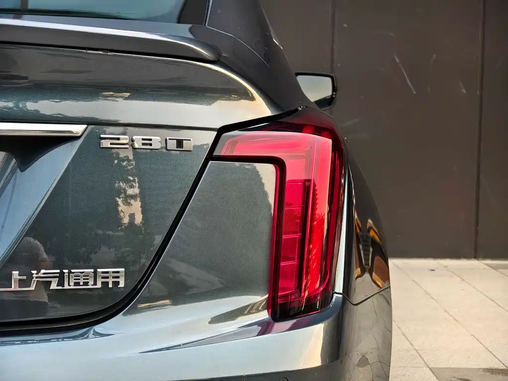 Cadillac CT5 2021 — фото 32