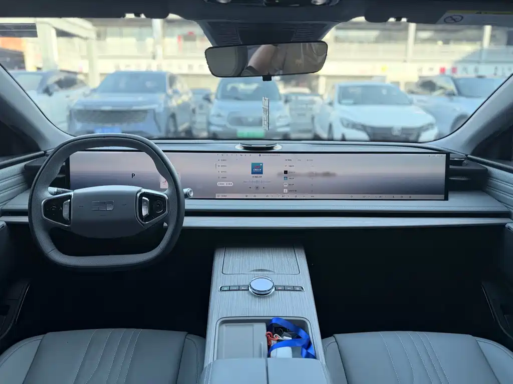 Geely Galaxy E8 2024 — фото 10
