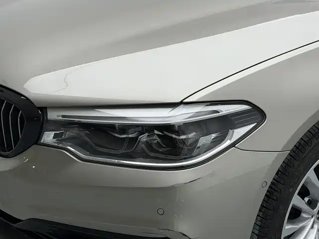 BMW 5 Series 2020 — фото 17