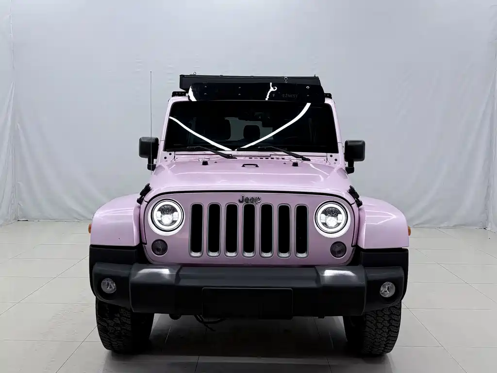 Jeep Wrangler 2018 — фото 2