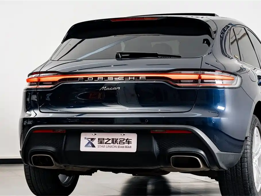 Porsche Macan 2023 — фото 9