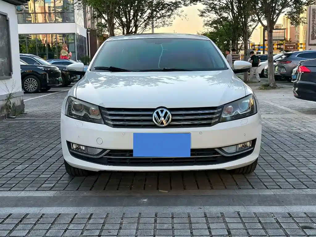 Volkswagen Passat 2015