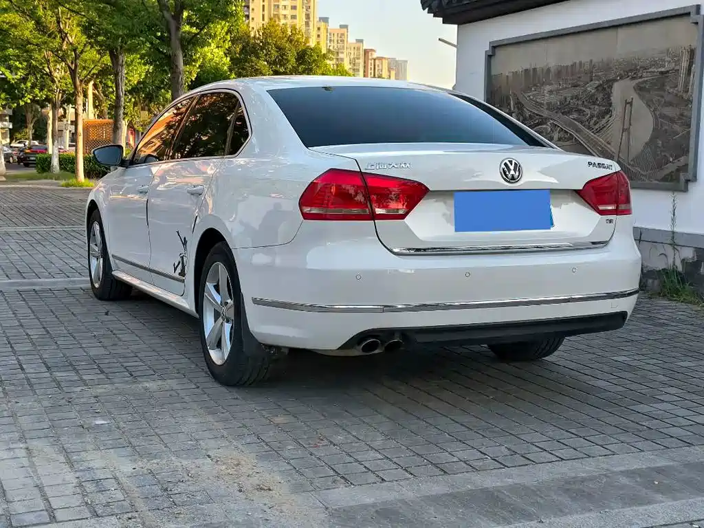 Volkswagen Passat 2015