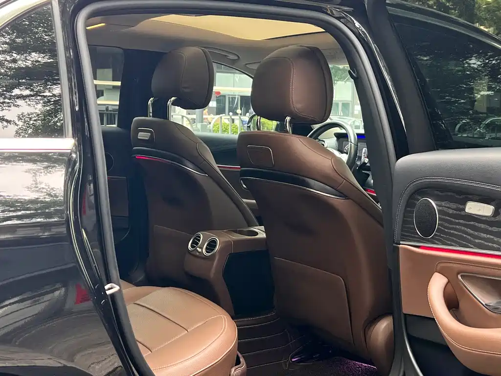 Mercedes-Benz E-Class 2020