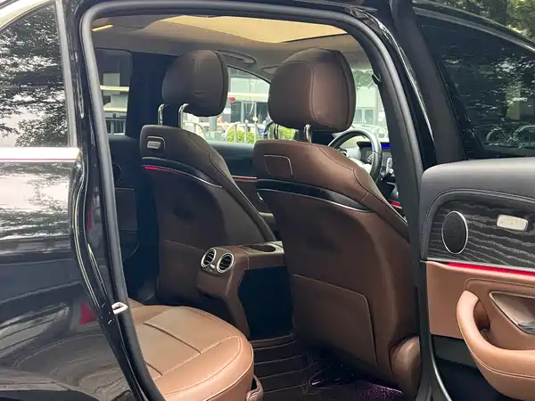 Mercedes-Benz E-Class 2020